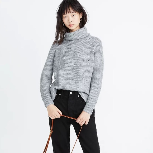 Madewell Donegal Mercel Turtleneck in Coziest Yarn Sweater Medium - Picture 1 of 3